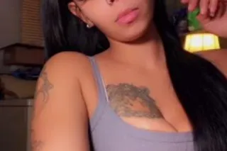 GRIP TIGHT WET CREAMY PUSSY 💦 ... - Image 1